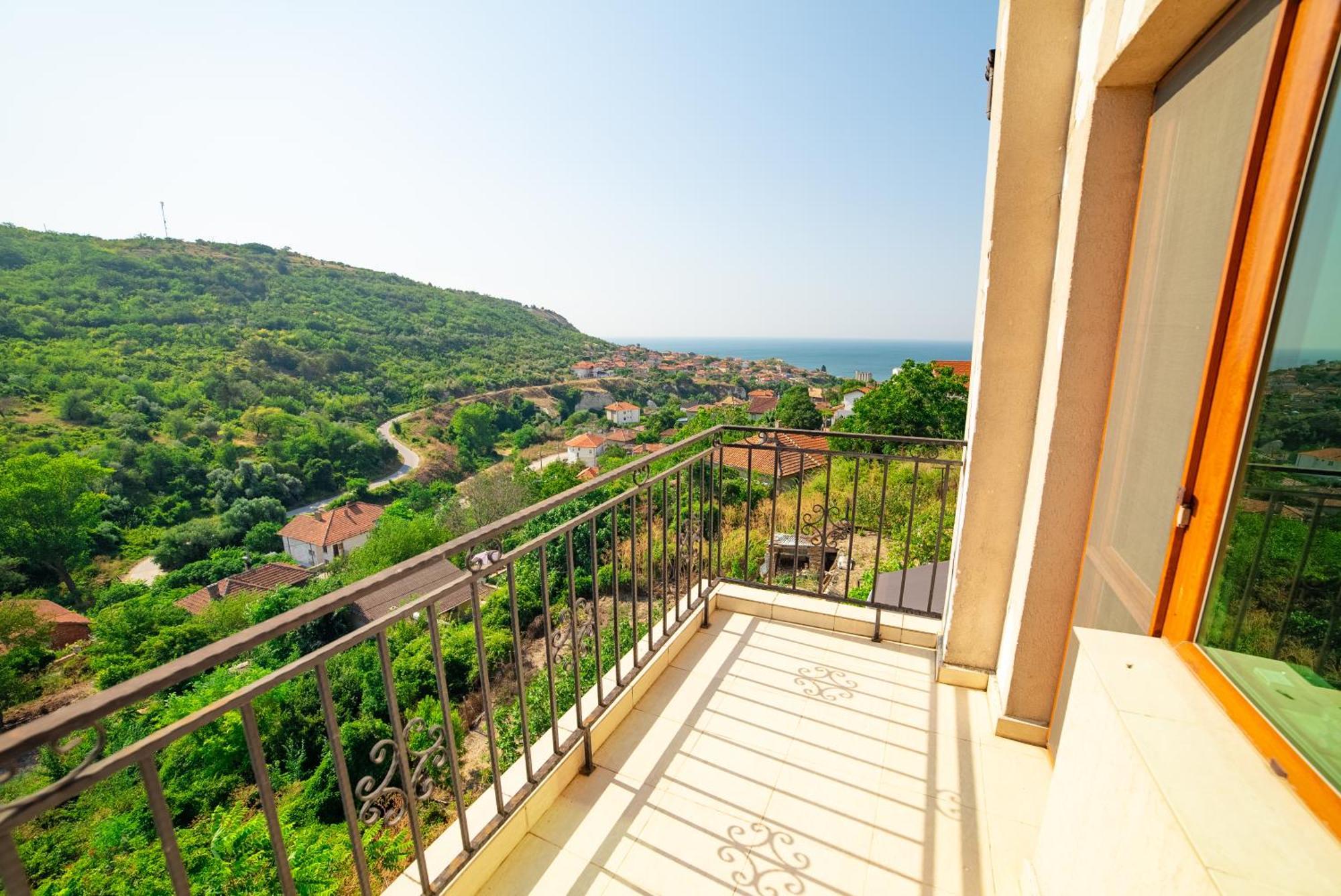 Apartments Vista Balchik Esterno foto